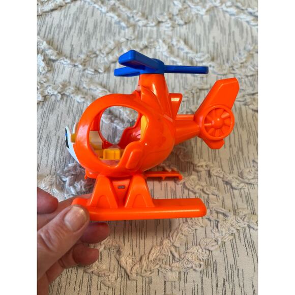 Fisher-Price Little People Helicopter Toy Vehicle & Figure Set - Picture 4 of 6